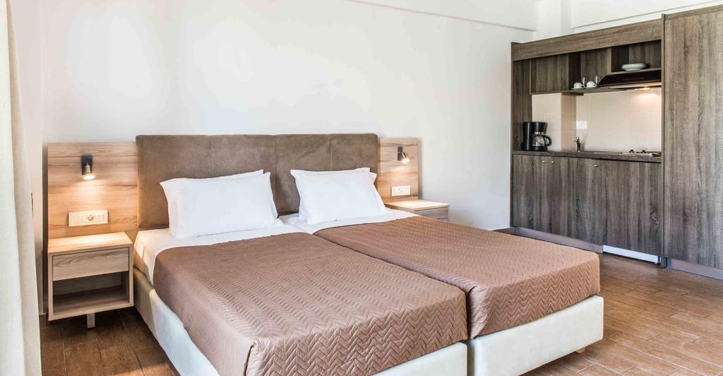 Gerona Mare Apartments Gerani  Екстер'єр фото