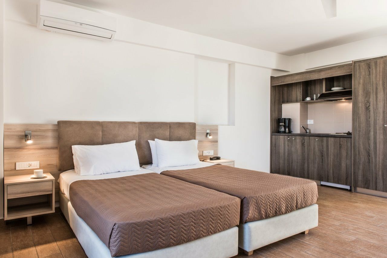 Gerona Mare Apartments Gerani  Екстер'єр фото